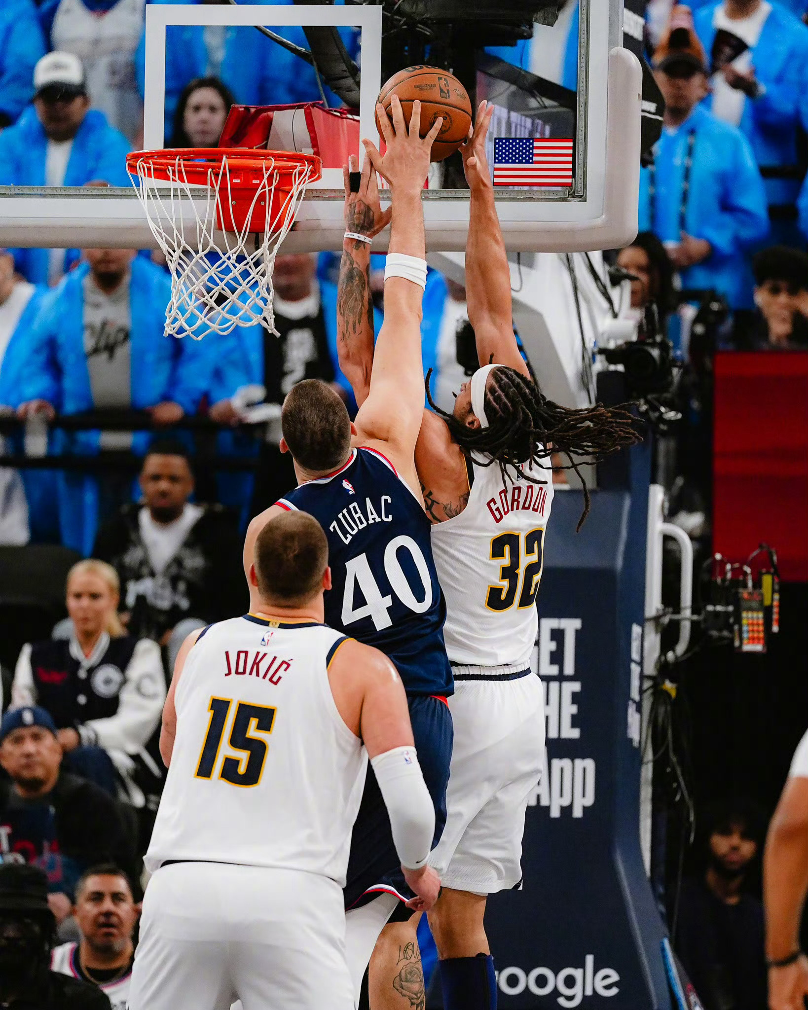 包含洛杉矶快船迎CBA季后赛关键赛；冲刺阶段调整名单；目标明确；资深球员宣示担当的词条